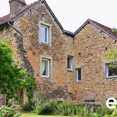 Maison 7 pièces 542000 €