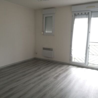 Appartement 1 pièces 402 €