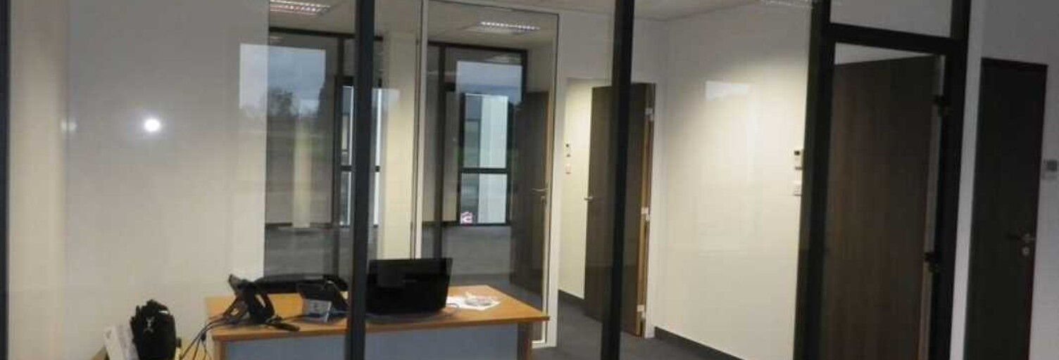 Bureau  357 m² à louer à Guipavas (29490)