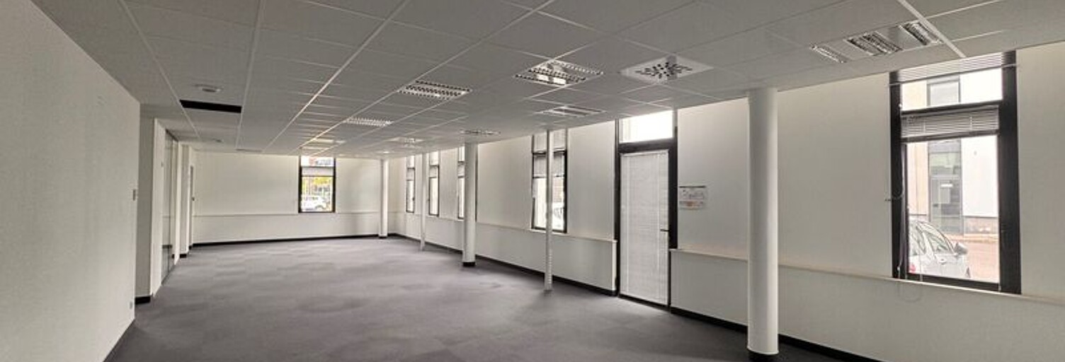 Bureau  397 m² à louer à Guipavas (29490)