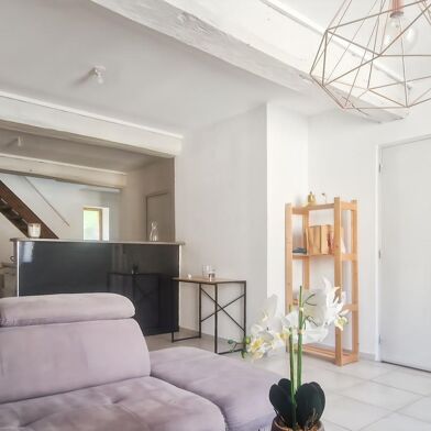 Maison 2 pièces 710 €