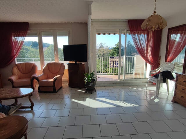 Appartement à vendre 3 pièces MEYZIEU (69) — photo du bien