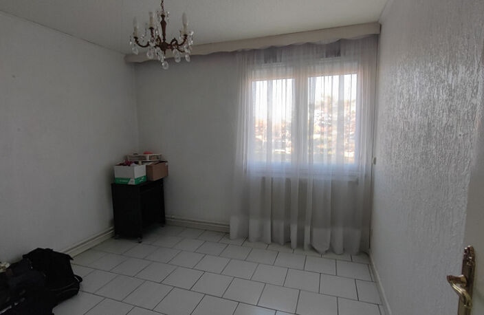 Appartement à vendre 3 pièces MEYZIEU (69) — photo 5