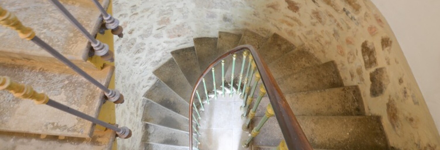 Maison 9 Pièces 335 m² à vendre à Saint-Chinian (34360)