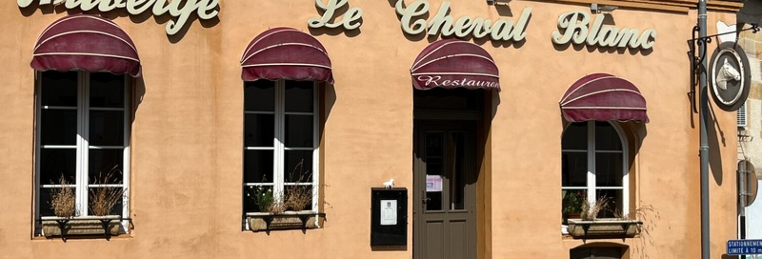 Commerce  422 m² à vendre à Perrecy-les-Forges (71420)