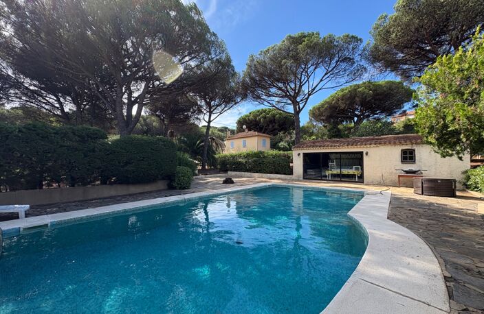 Propriété d’exception avec deux villas et piscine – Sainte-Maxime, secteur Sémaphore — photo 4