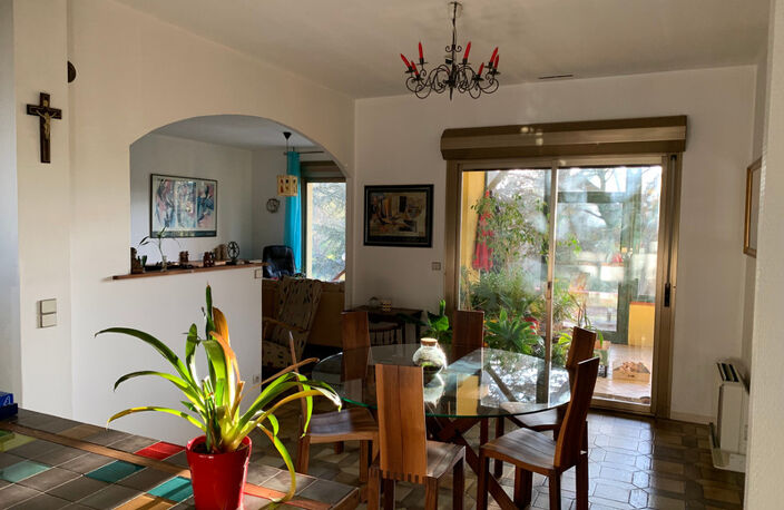 Dpt Haute Garonne (31), à vendre SAINT JEAN maison P7 de 200 m² - Terrain de 3 000,00 m² — photo 3