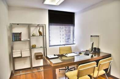 Bureau 1 pièces 380 €