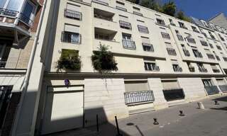 Garage   m² à louer à Paris 11 (75011)