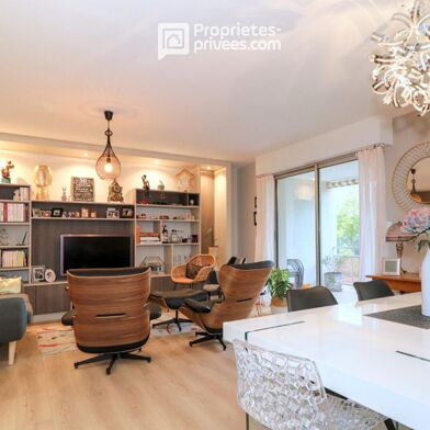 Appartement 5 pièces 317650 €