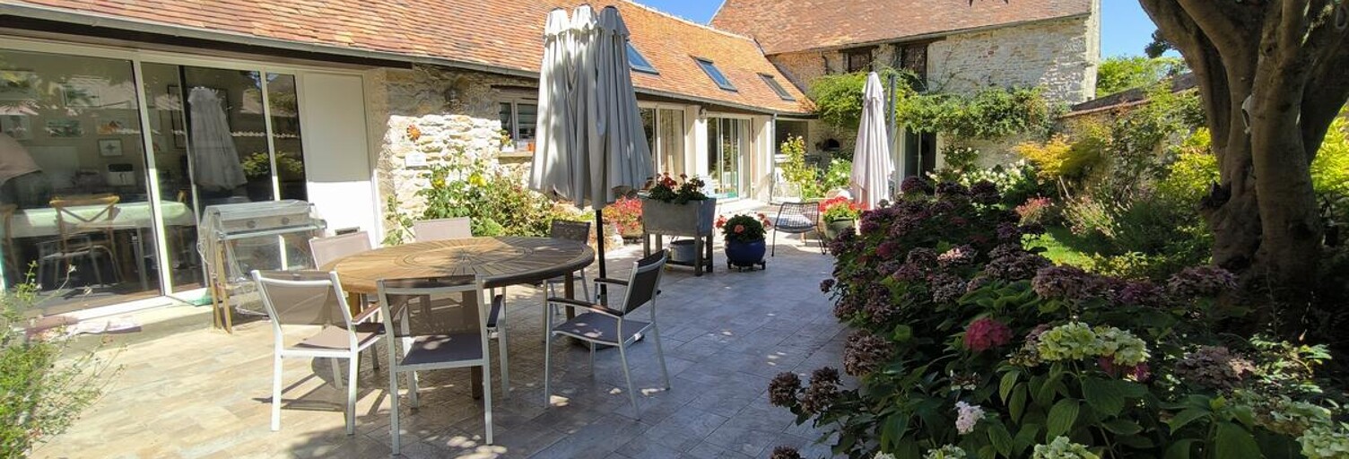 Maison 7 Pièces 211 m² à vendre à Puiseaux (45390)