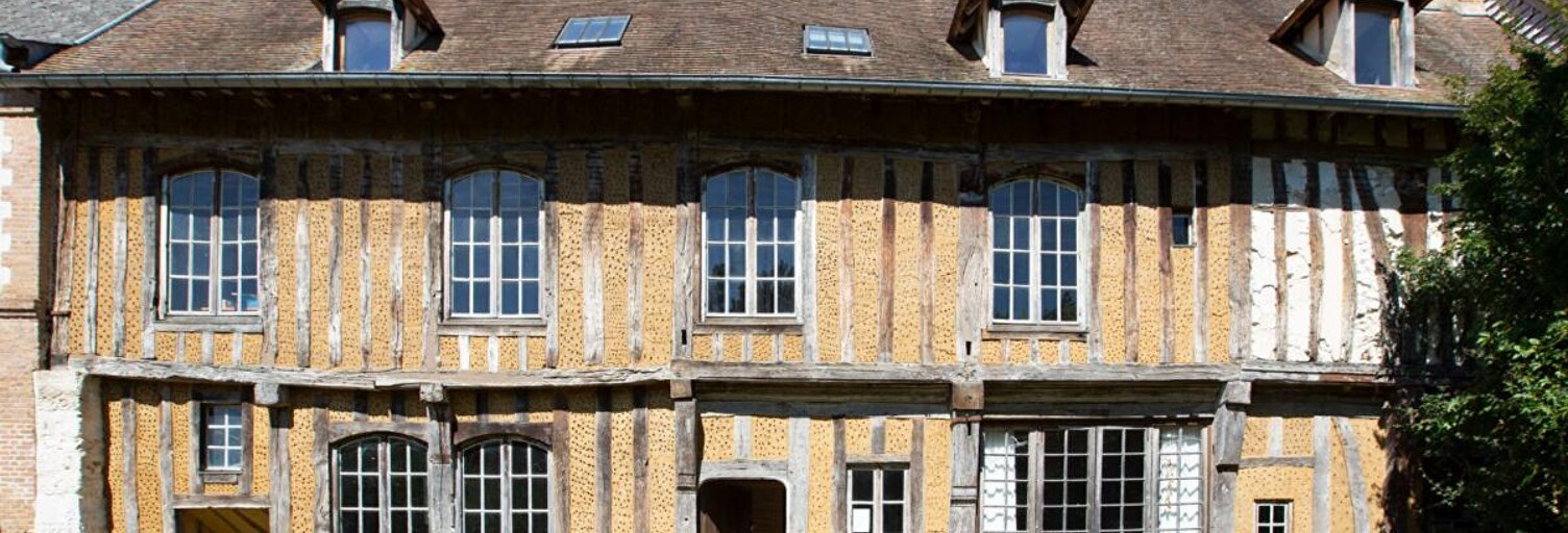 Maison 10 Pièces 290 m² à vendre à Harquency (27700)