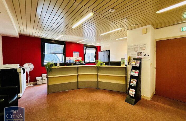 Vente bureau 7 pièces  Châteauroux (36000) — photo 2