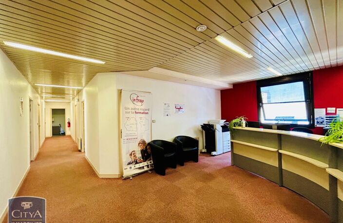 Vente bureau 7 pièces  Châteauroux (36000) — photo 3