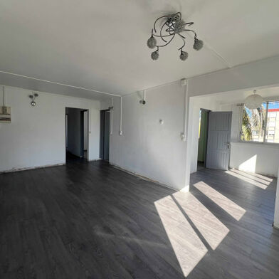 Appartement 4 pièces 265000 €