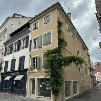 Immeuble  468000 €