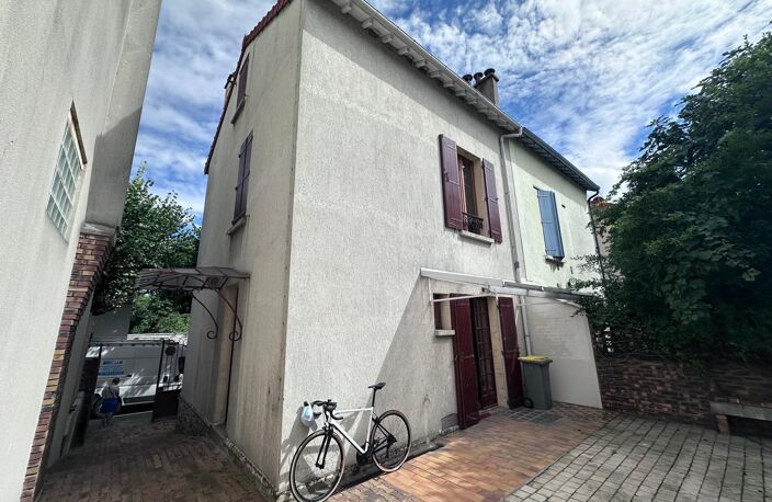 Vente maison 4 pièces 77 m² Épinay-sur-Seine (93800) — photo 2