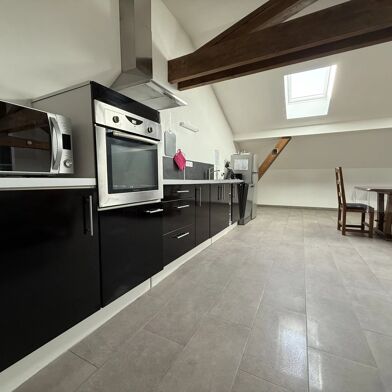 Appartement 3 pièces 685 €