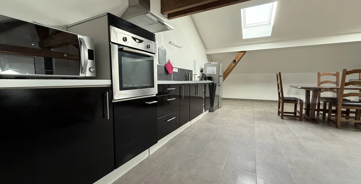 LOCATION APPARTEMENT MEUBLÉ — photo 1