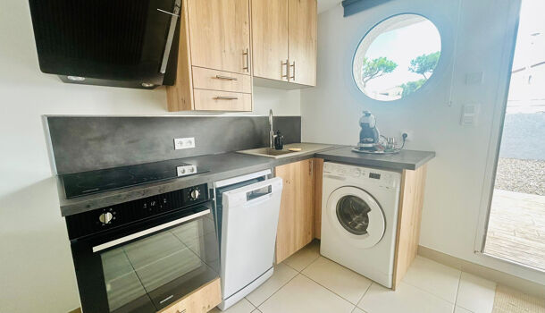 Villa / Maison 4 pièces  à louer Barcarès (Le) 66420