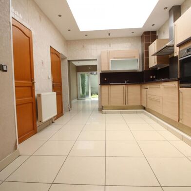 Maison 5 pièces 149000 €