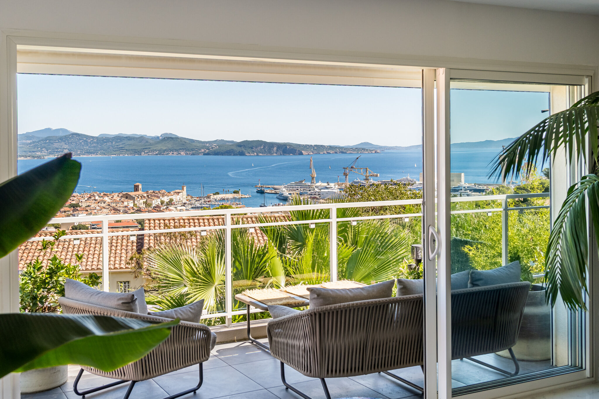 Villa / Maison 5 pièces  à vendre La Ciotat 13600