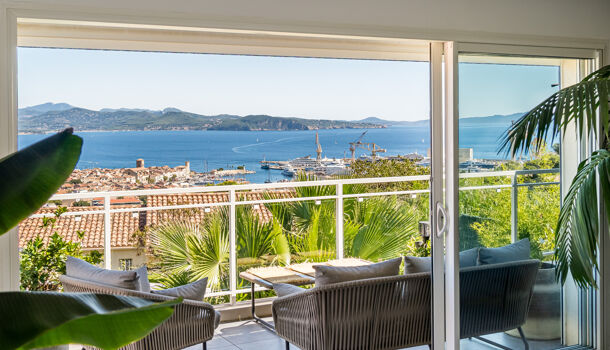 Villa / Maison 5 pièces  à vendre La Ciotat 13600