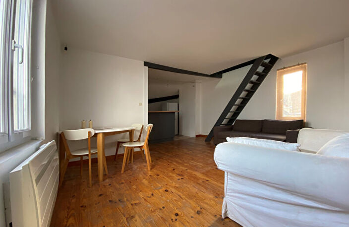 Appartement dernier étage, lumière et calme 74m² au sol — photo 2