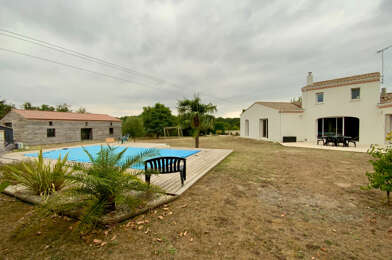 Maison 5 pièces 399000 €