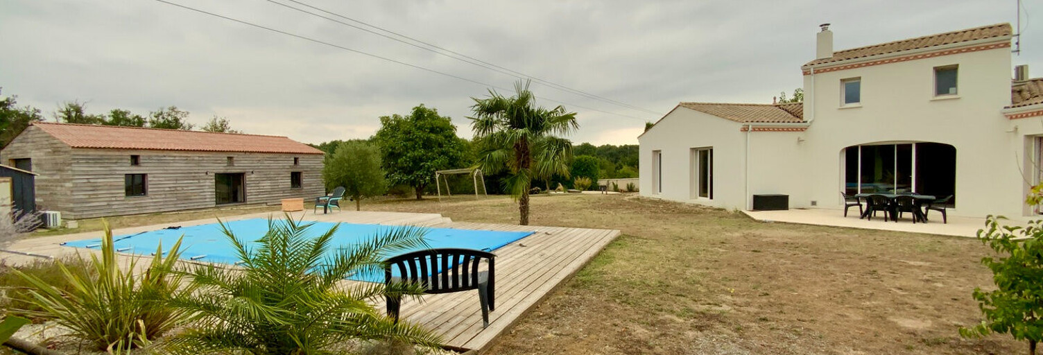 Maison 5 Pièces 155 m² à vendre à Jonzac (17500)