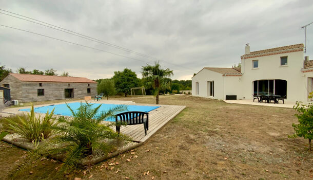 Villa / Maison 5 pièces  à vendre Jonzac 17500