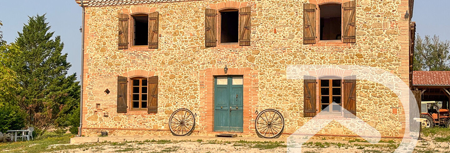 Maison 7 Pièces 228 m² à louer à Mongausy (32220)