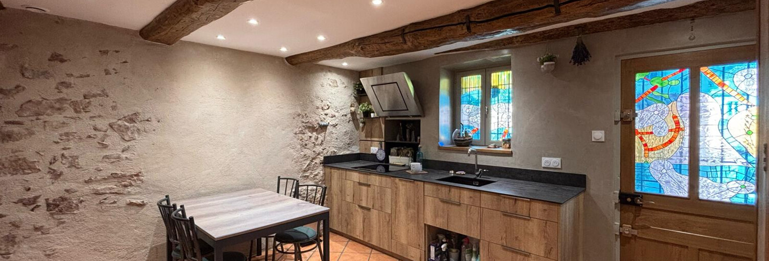 Maison 5 Pièces 103 m² à vendre à Gréoux-les-Bains (04800)