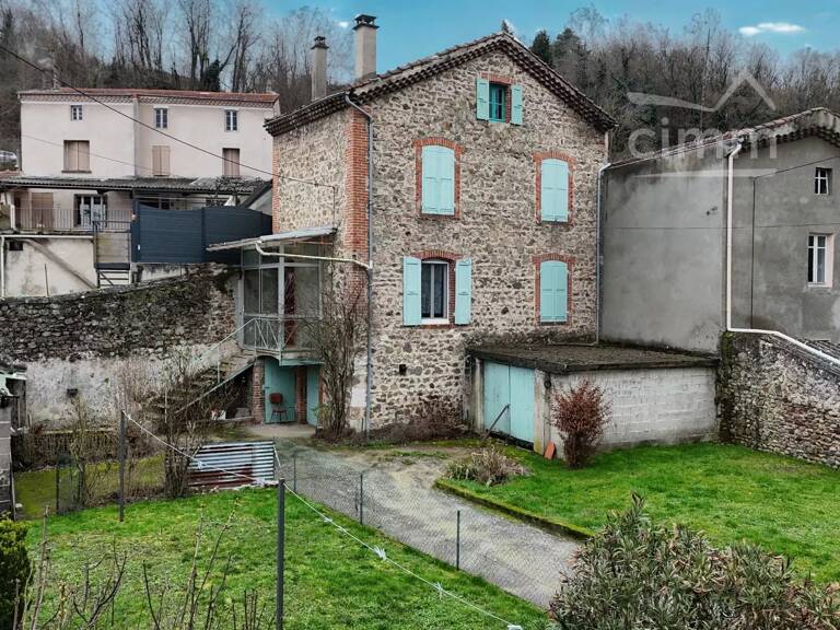 Maison de village en pierre à rénover — photo 1