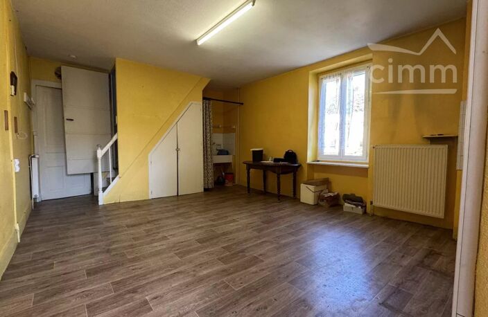 Maison de village en pierre à rénover — photo 4
