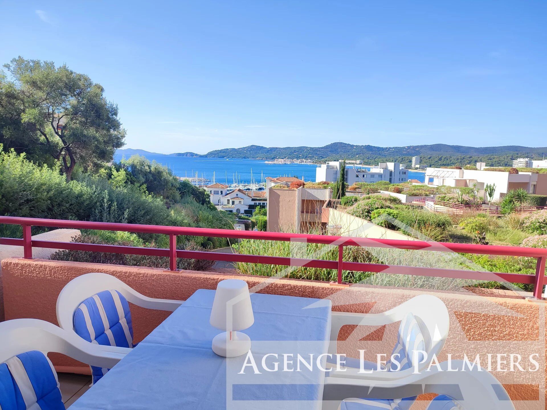 Appartement  T2 à vendre Lavandou (Le) 83980