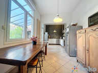Grande maison semi-individuelle avec jardin et garage. — photo 3
