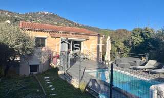 Maison 5 Pièces 137 m² à vendre à Peymeinade (06530)