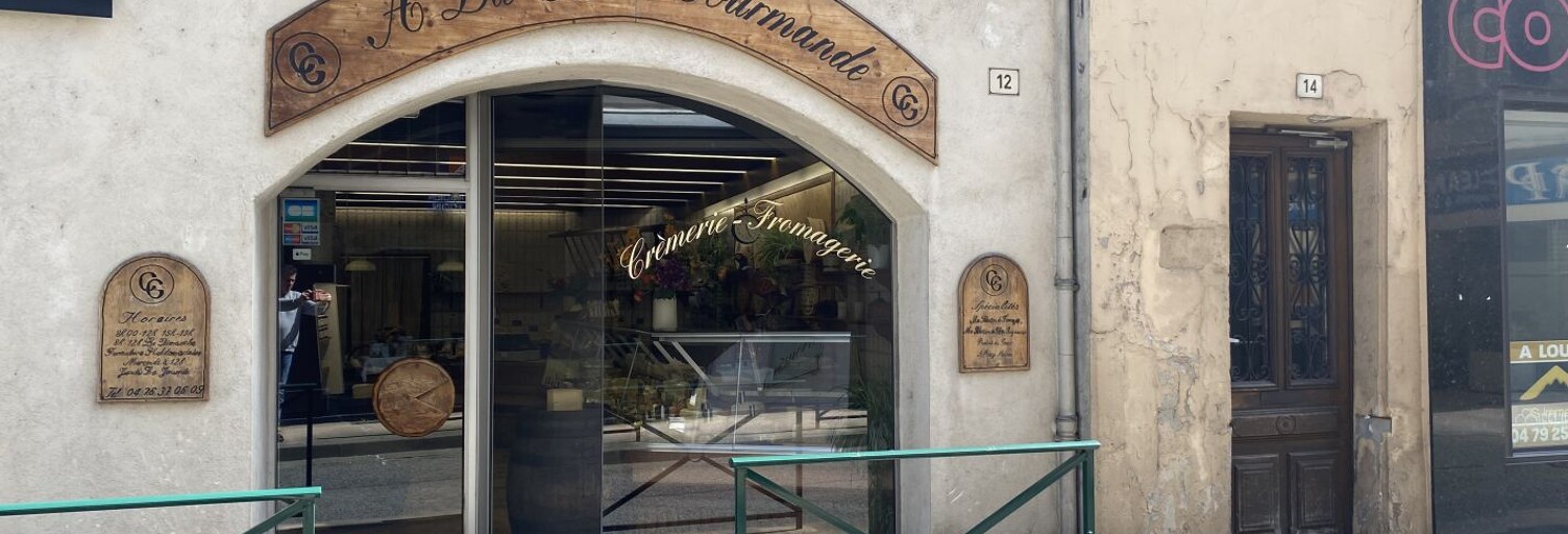 Commerce 2 Pièces 127 m² à vendre à Le Pont-de-Beauvoisin (38480)