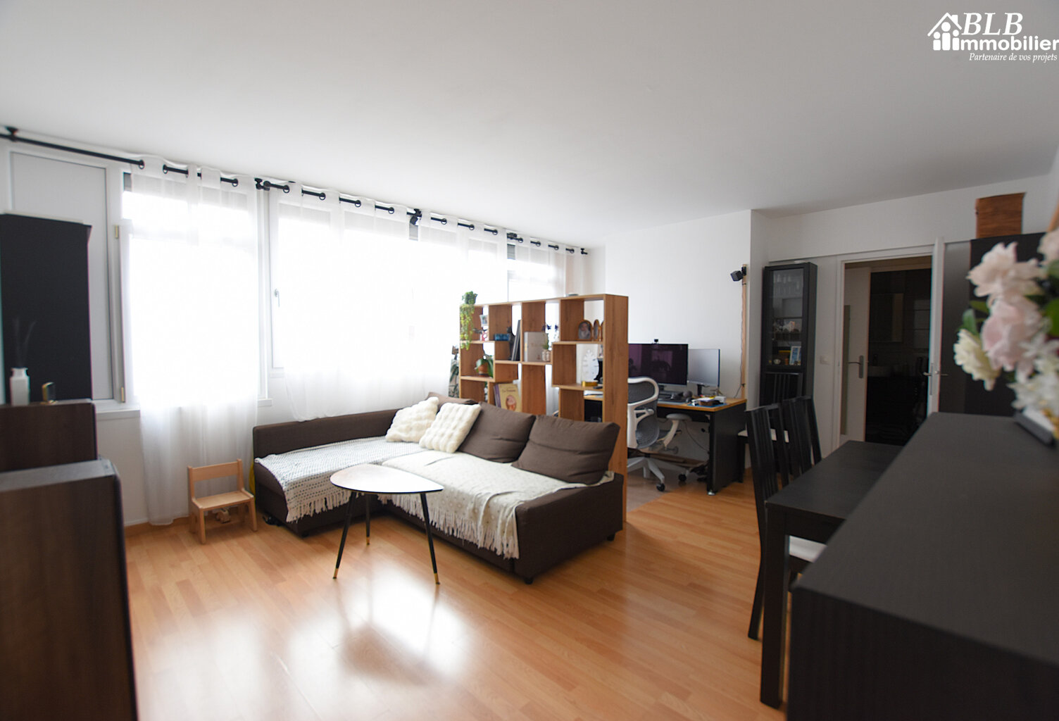78280 GUYANCOURT - Appartement 3 pièces avec cave et box fer — photo 1