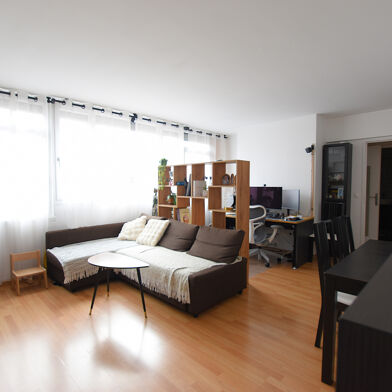 Appartement 3 pièces 262680 €