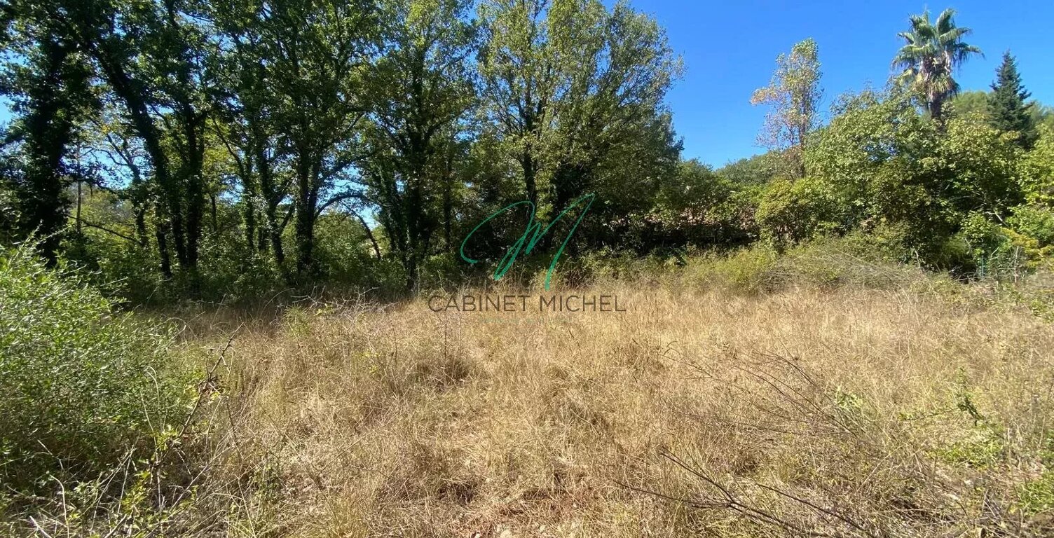 ROQUEFORT-LES-PINS : TERRAIN CONSTRUCTIBLE — photo 1