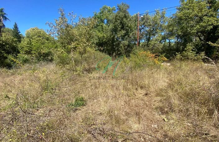 ROQUEFORT-LES-PINS : TERRAIN CONSTRUCTIBLE — photo 2