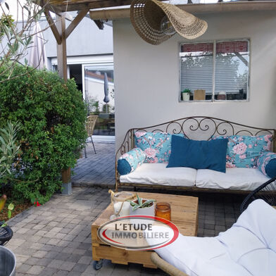 Maison 6 pièces 440750 €