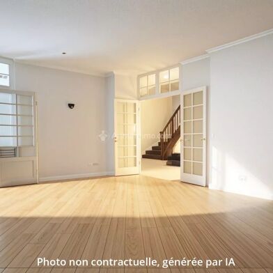Maison 5 pièces 349000 €