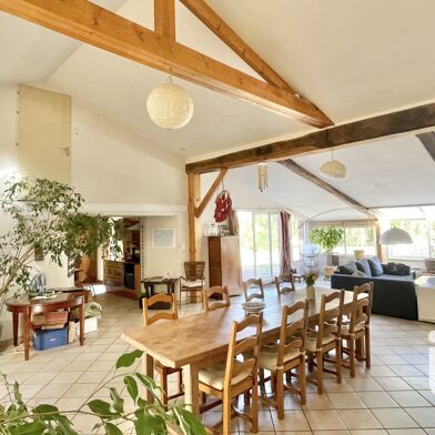 Maison 10 pièces 451500 €