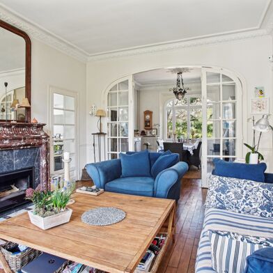 Maison 6 pièces 699000 €