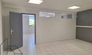 Bureau  300 m² à louer à Vannes (56000)