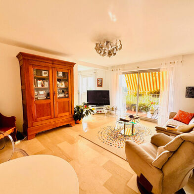 Appartement 4 pièces 595000 €