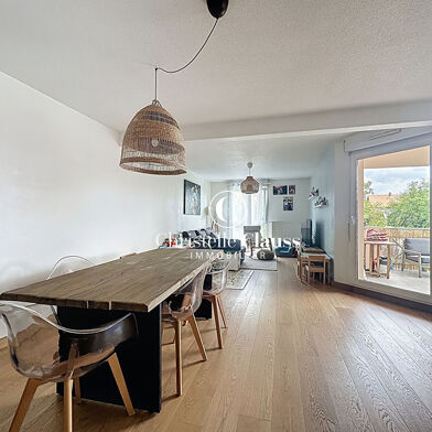 Appartement 4 pièces 244000 €